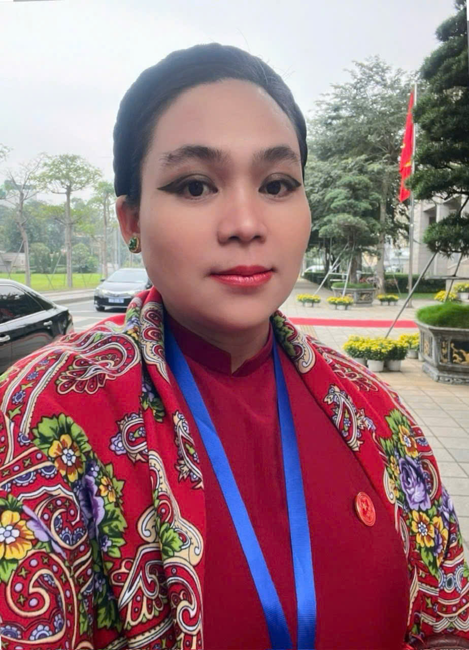 Bà Trương Thị Ny (Út Ny)